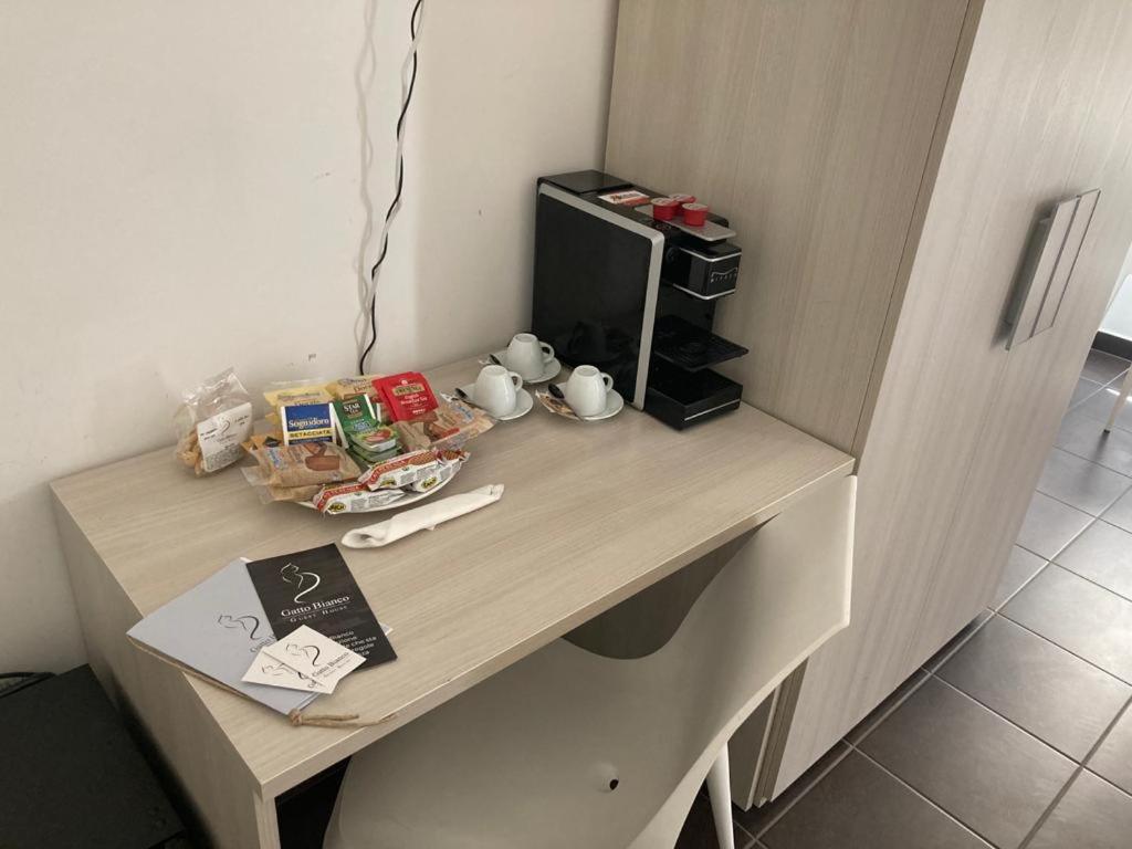 Gatto Bianco La Dimora Storica Bed & Breakfast Lecce Dış mekan fotoğraf